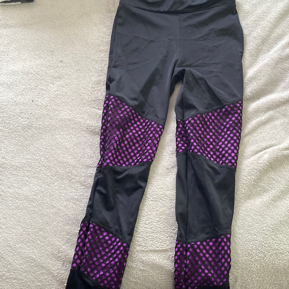 black leggings with purple
